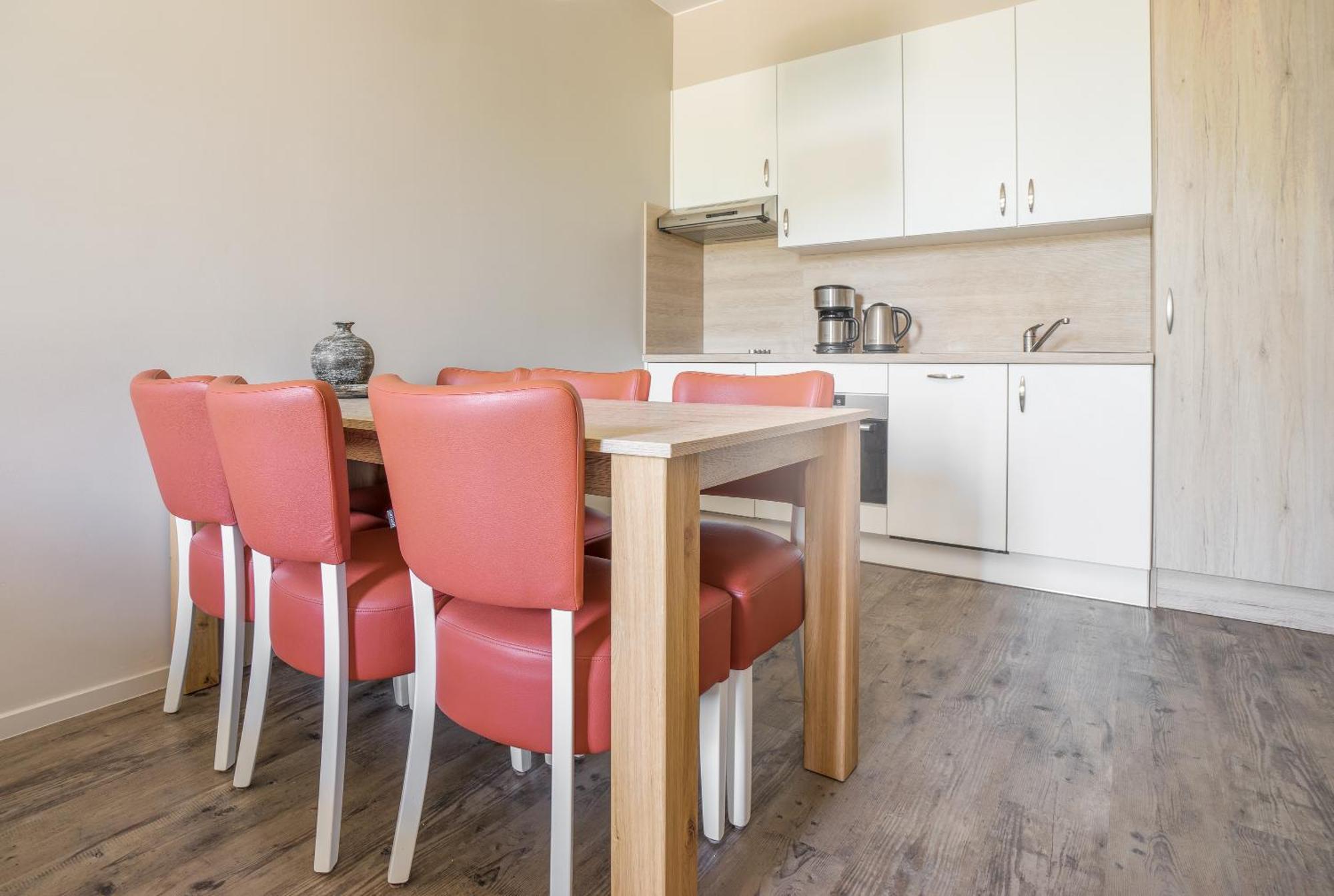 Holiday Suites Westende - 미들케르케 객실 사진